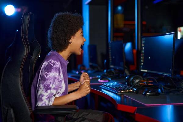 Dominate multiplayer battles instantly with Proofcore powerful cheat features today